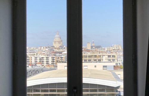 Quartier de la Salpetriere Apartment | Spacious and modern nest with a view on Paris