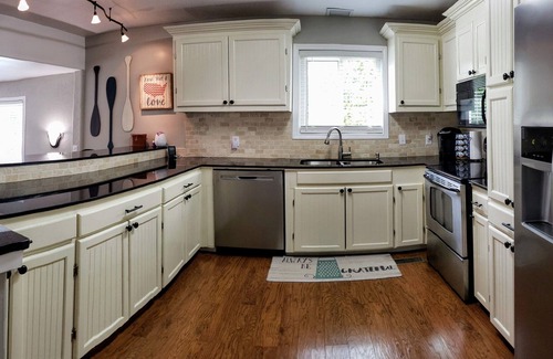 Cleora House | Spacious and serene lakefront cabin.