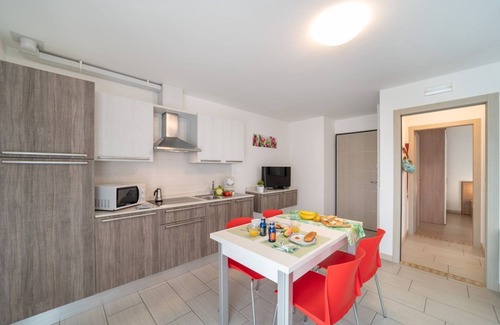 Lignano Sabbiadoro Apartment | Spacious apartment with terrace in Lignano