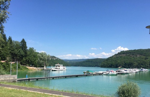 La Tour-du-Meix Apartment | Spacious apartment in beautiful environment close to Lac de Vouglans