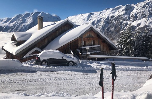 Villard-Reculas Apartment | Spacious apartment with beautiful views near slopes