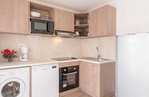 Briancon Apartment | Spacious Apartment · Direct Access to Ski Slopes · Free WiFi · Terrace