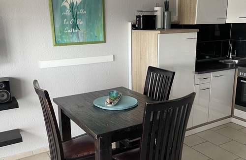 Fehmarn Apartment | Spacious apartment for 2 with sea view in the Teichhof on Fehmarn