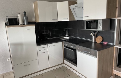 Fehmarn Apartment | Spacious apartment for 2 with sea view in the Teichhof on Fehmarn
