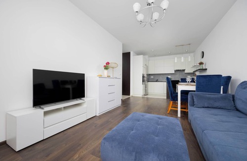 Ursus Apartment | Spacious Apartment in Warsaw with Balcony by Noclegi Renters