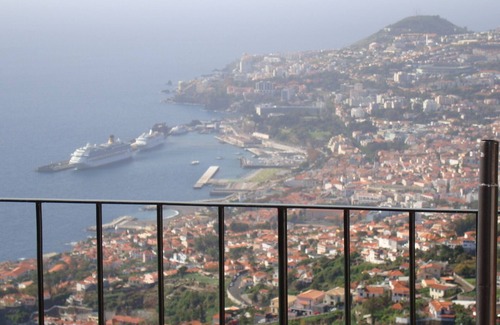 Sao Goncalo Villa | Spacious apartment, Splendid view on sea and mountains