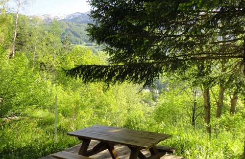 Allos Apartment | Spacious apartment surrounded by nature