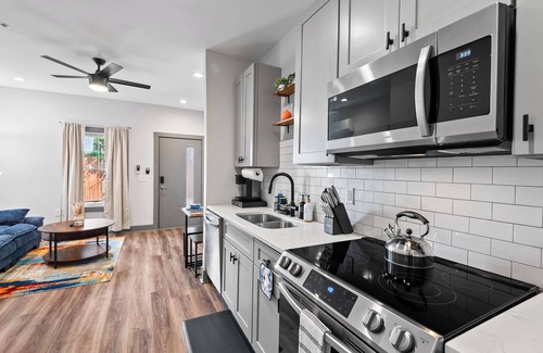 Rocky Mount Apartment | Spacious Apartment, KING BED, Cozy, Close to Downtown