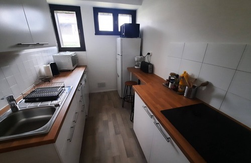 Le Penon Apartment | Spacious Apartment with Terrace in Seignosse - Close to Beach and Amenities