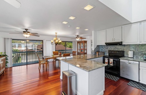 Coconut Grove Apartment | Spacious & Breezy 3 Bedroom Home with Ko'Olau Views and a Pool
