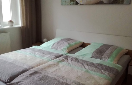 Koenigstein Apartment | Spacious, bright apartment, central yet surrounded by nature