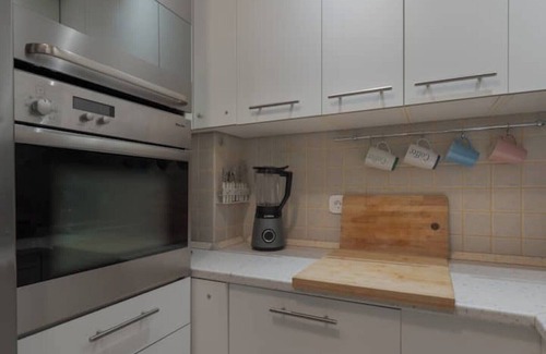 Agia Paraskevi Apartment | Spacious & central 2BR apt in Agia Paraskevi