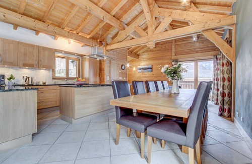 Morzine Ski Chalet | Spacious Chalet in a Great Location - Perfect for a Group of Friends of Family
