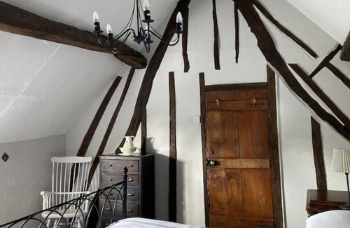 Pickering Cottage | Spacious Comfortable 17th Century Yorkshire Longhouse. Great Holiday Location!