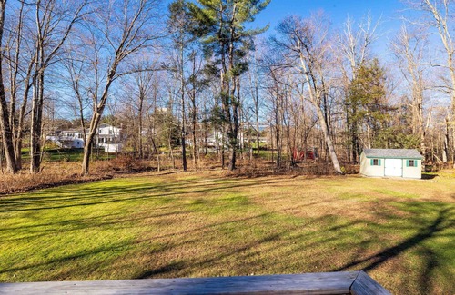 Farmington House | Spacious & Comfortable 3-Bedroom Home