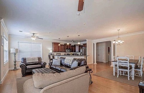 Milledgeville Condo | Spacious Condo on Lake Sinclair