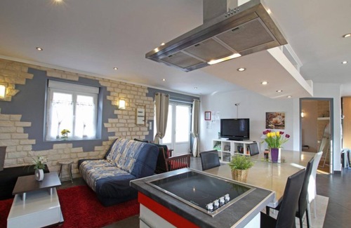 Carentan Cottage | Spacious cottage + garden, parking nearby. landing beach/port