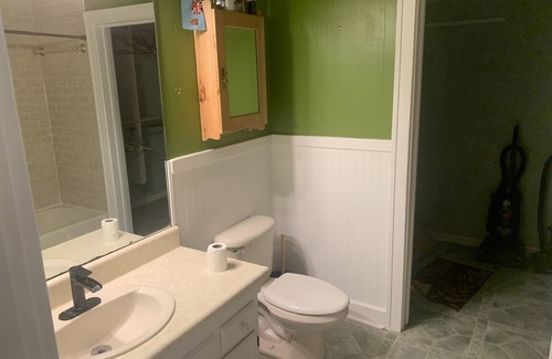 Tallahassee House | Spacious country retreat minutes away from downtown