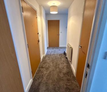 Selhurst Apartment | Spacious Croydon Flat