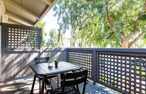 Cupertino Apartment | Spacious Cupertino 2BR w/Pool, BBQ, Gym, near Shopping, by Blueground