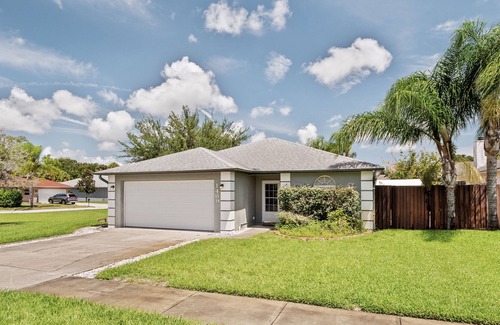 Town Park House | Spacious Daytona Beach Getaway - Near Everything!