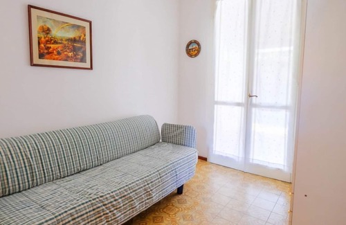 Lido delle Nazioni Villa | Spacious detached house with 2 double bedrooms, large garden, air conditioning