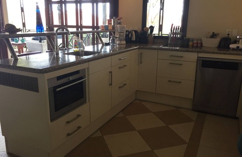 Sint Michiel Villa | Spacious detached villa for 6 people on the beach of Blue Bay Curacao