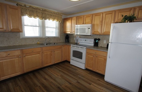 Ocean City Apartment | Spacious Dog friendly 2br near bay and Boardwalk