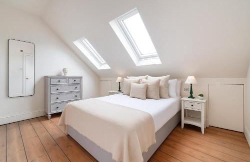 Clapham Apartment | Spacious & Elegant House in Clapham