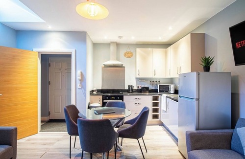 Neepsend House | Spacious Ensuite 2-Bedroom Flat in Kelham Island