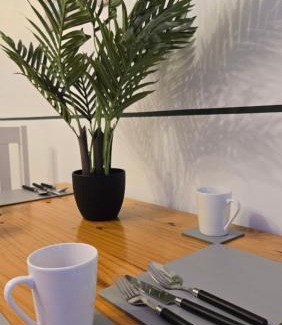 Bury Apartment | Spacious Entire Apartment with Free Parking Perfect for Relocators Contractors and Long Term Stays