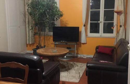 Bastide Saint-Louis Apartment | Spacious, exotic touch, in the heart of town