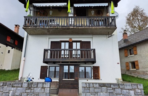 Campello Apartment | Spacious family flat (Casetta di Carì)