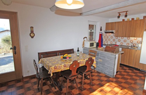 Riazzino House | Spacious Family-Friendly Holiday Home with Stunning Mountain Views