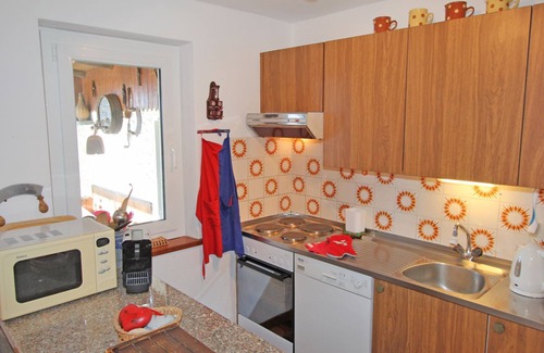 Riazzino House | Spacious Family-Friendly Holiday Home with Stunning Mountain Views