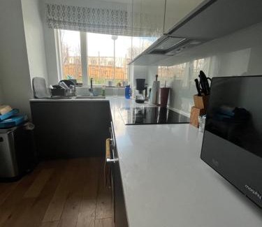 Stratford House | Spacious & Family Friendly 3BD House - Stratford