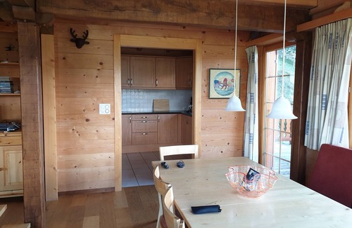 St. Luc Ski Chalet | Spacious, family-friendly chalet, ideal for 10 people, with terrace, furnished balcony, garden with