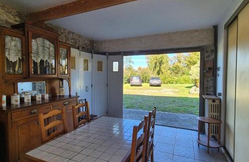 Saint-Remy-des-Landes House | Spacious Family Home Near the Sea