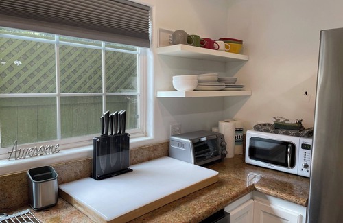 Grant Hill House | Spacious Family Home with Workspace in every room