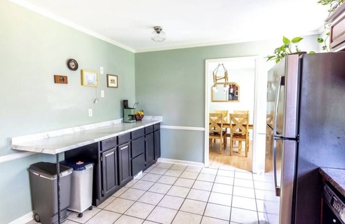 Wade Hampton House | Spacious Family Retreat