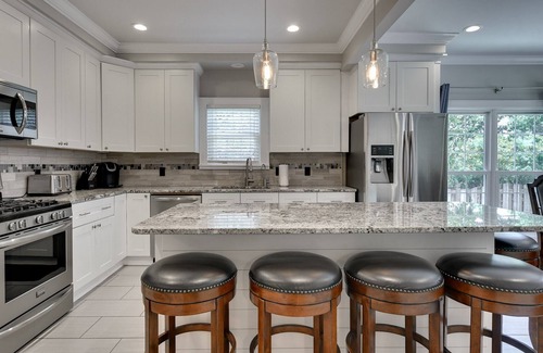 Southeast Omaha House | Spacious family-sized home centrally located to all things Omaha!