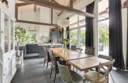 Uden Villa | Spacious Family Villa Uden