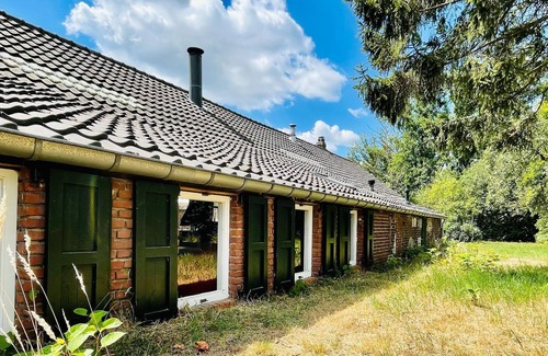 Stramproy Other | Spacious Farmhouse near Forest in Stramproy