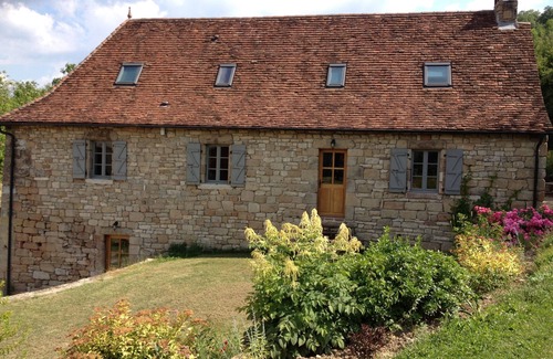 Meyssac House | Spacious farmhouse with private heated pool close to Collonges la Rouge