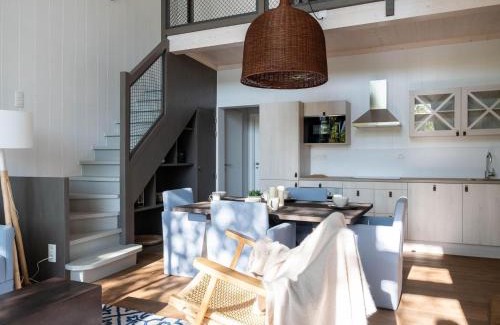 Maubray House | Spacious Forestside Mansion