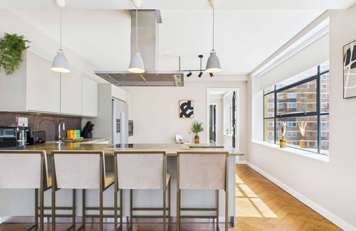 Hoxton Apartment | Spacious Four-Bedroom Haven by Tech City