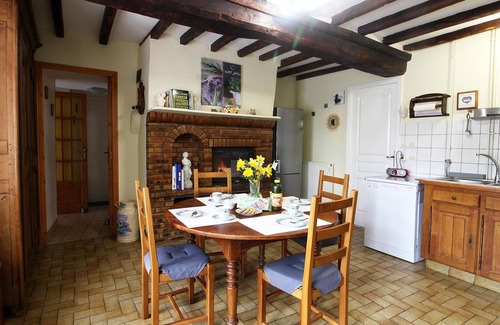 Saint-Bomer-les-Forges Cottage | Spacious 19th-century country house with pets allowed and garden, perfect for relaxation