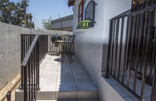 Greater Johannesburg Metropolitan Area Cottage | Spacious Garden Cottage