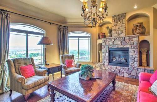 Redlands House | Spacious Grand Junction Home with Mountain View