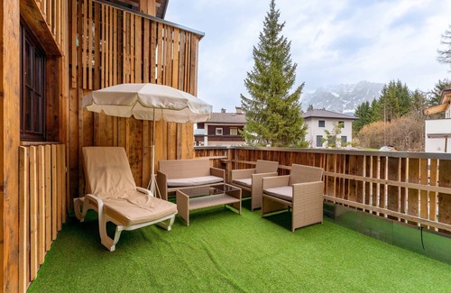 Biberwier House | Spacious group house with sauna and garden